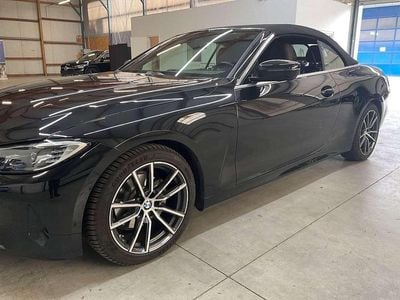 Second-hand BMW 420 184 CP (135 kW) 2024 Negru Cabrio