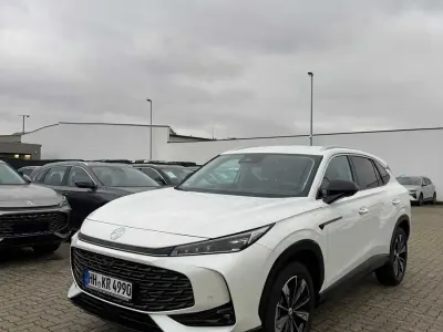 Używany MG HS Luxury 224 KM (164 kW) 2025 Biały SUV