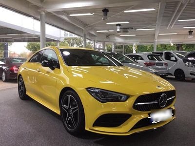 Gebraucht Mercedes CLA220 Night 190 PS (139 kW) 2019 Gelb Limousine