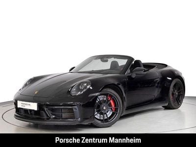 Porsche 911 Carrera GTS