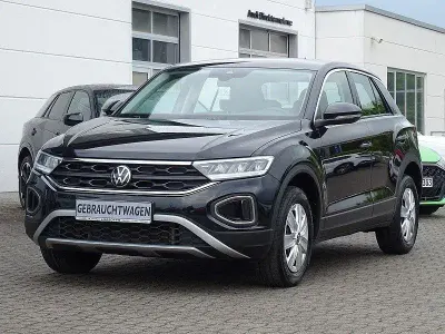 Gebraucht VW T-Roc 110 PS (80 kW) 2023 Schwarz SUV