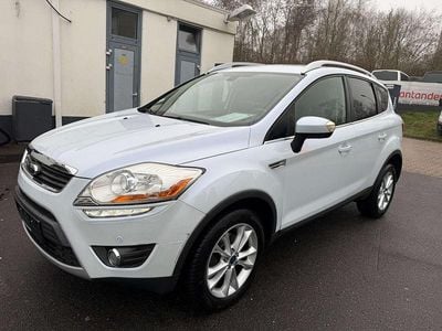 Weiß Gebraucht 2012 Ford Kuga Titanium SUV | 9.499 € (Fairer Preis)