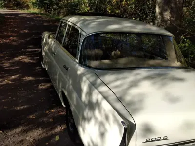 Gebraucht Mercedes 200 55 PS (40 kW) 1966 Limousine