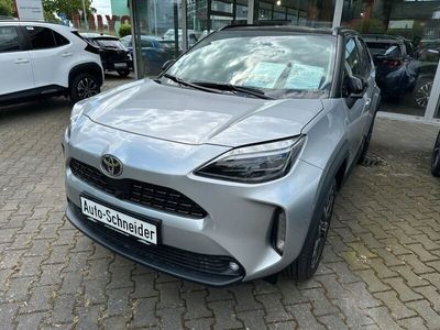 Gebraucht Toyota Yaris Cross Plus 131 PS (96 kW) 2024 Silber SUV