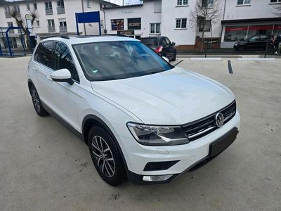 Second-hand VW Tiguan 150 CP (110 kW) 2017 Alb SUV