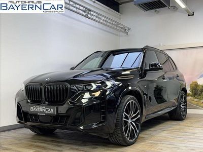 (0475) saphirschwarz metallic Gebraucht 2025 BMW X5 M Sport SUV | 88.489 €