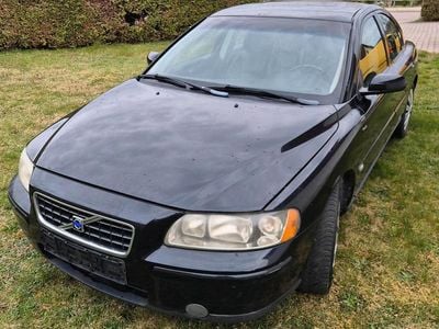 Usata Volvo S60 140 CV (102 kW) 2004 Nero Berlina