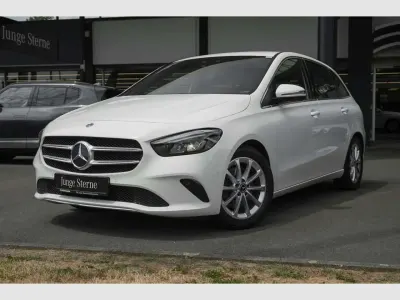 Gebraucht Mercedes B220 Progressive 190 PS (139 kW) 2019 Polarweiss Kleinwagen