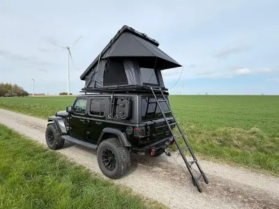 Usata Jeep Wrangler Sahara 272 CV (200 kW) 2020 Nero SUV
