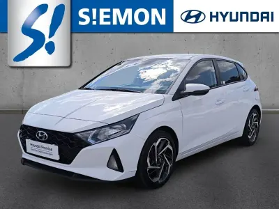 Gebraucht Hyundai i20 Edition 30+ 101 PS (74 kW) 2021 Weiss Kleinwagen