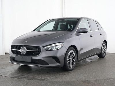 Gebraucht Mercedes B200 Advanced 163 PS (119 kW) 2025 Metalliclack mountaingrau Van / Kleinbus