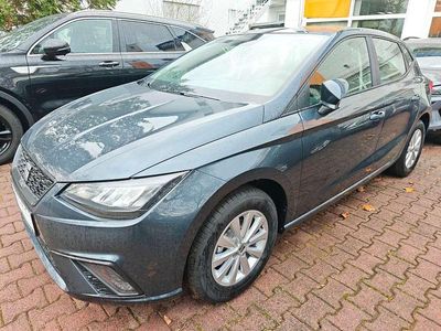 Neu Seat Ibiza Reference 80 PS (58 kW) 2025 Grau Limousine