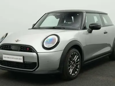 Gebraucht Mini Cooper S Classic 204 PS (150 kW) 2025 Grau Kleinwagen