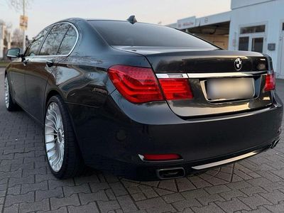 Gebraucht BMW 730L 245 PS (180 kW) 2010 Limousine