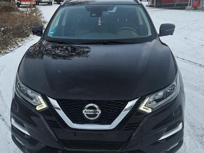 Violett Gebraucht 2018 Nissan Qashqai N-Connecta SUV | 14.400 € (Fairer Preis)