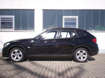 Second-hand BMW X1 Sport Line 150 CP (110 kW) 2012 Negru SUV