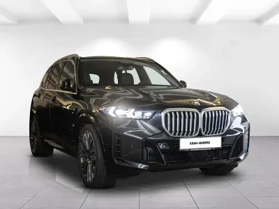 Neu BMW X5 Performance 298 PS (219 kW) 2025 Schwarz SUV