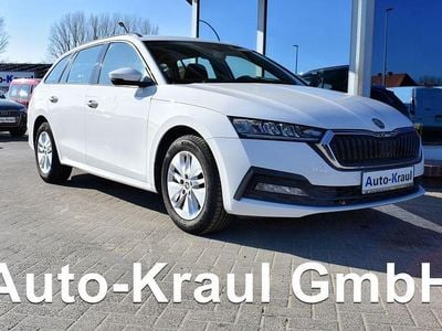 Gebraucht Skoda Octavia Ambition 116 PS (85 kW) 2021 Candyweiß uni Kombi