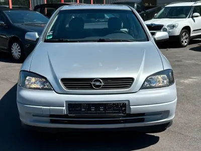 Gebraucht Opel Astra 101 PS (74 kW) 1999 Grau Limousine