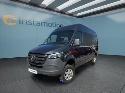Grau Gebraucht 2023 Mercedes Sprinter Van | 103.499 €