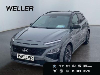 Gebraucht Hyundai Kona N Line 120 PS (88 kW) 2022 Galaxy gray / phantom black (grau) SUV