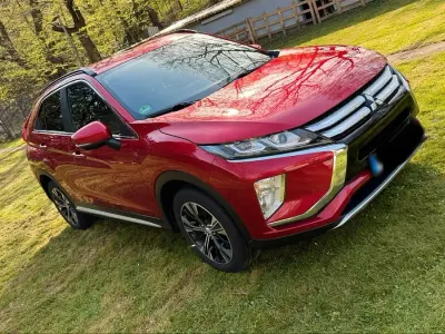 Gebraucht Mitsubishi Eclipse Cross 163 PS (119 kW) 2020 Rot SUV
