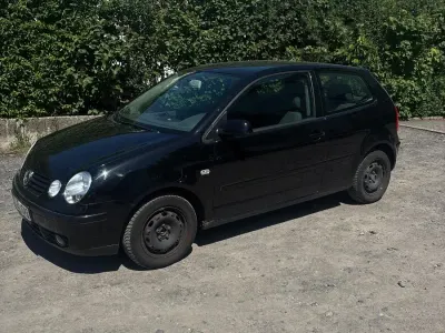 Gebraucht VW Polo 75 PS (55 kW) 2003 Schwarz Kleinwagen
