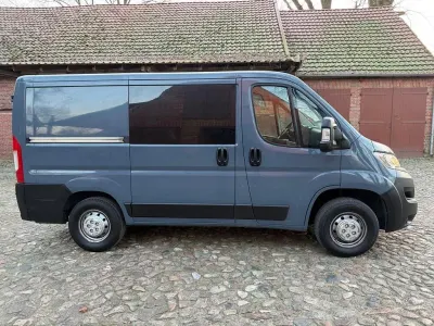 Gebraucht Peugeot Boxer 120 PS (88 kW) 2021 Grau Van