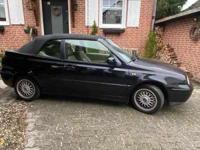 Brugt VW Golf Cabriolet Highline 101 HK (74 kW) 1999 Sort Cabriolet