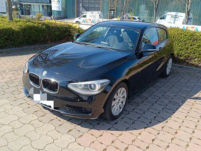 Gebraucht BMW 116 Efficient Dynamics 116 PS (85 kW) 2013 Schwarz Kleinwagen