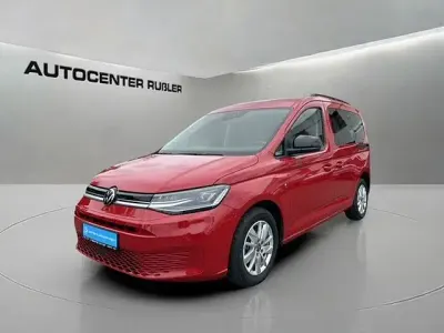 Gebraucht VW Caddy Life 122 PS (89 kW) 2022 Rot Van / Kleinbus