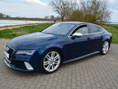 Gebraucht Audi RS7 Sportback Sport 666 PS (489 kW) 2014 Estorilblau kristalleffekt Kleinwagen