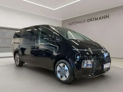 Neu Hyundai Staria Prime 224 PS (164 kW) 2026 Abyss black / mic Van / Kleinbus