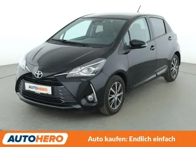 Gebraucht Toyota Yaris Club 111 PS (81 kW) 2019 Schwarz Kleinwagen