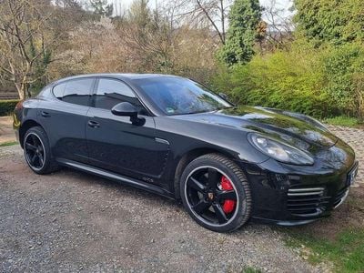 Porsche Panamera GTS