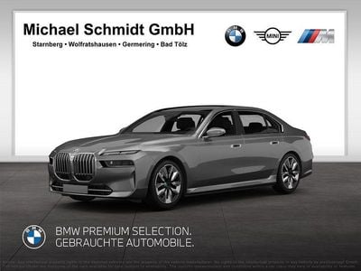 Gebraucht BMW 740 M Sport 286 PS (210 kW) 2025 Bmw individual dravitgrau Limousine