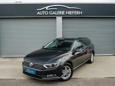 Gebraucht VW Passat Comfortline 190 PS (139 kW) 2017 Grau Kombi