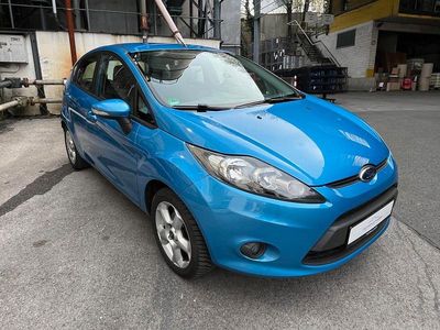 Gebraucht Ford Fiesta Trend 82 PS (60 kW) 2009 Blau Kleinwagen