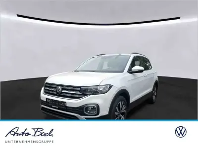 Używany VW T-Cross Active 110 KM (80 kW) 2022 Biały SUV