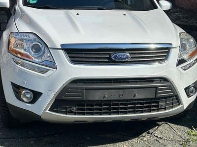 Gebraucht Ford Kuga Titanium 163 PS (119 kW) 2011 Weiß SUV