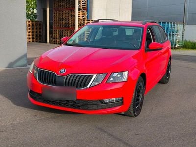 Second-hand Skoda Octavia 116 CP (85 kW) 2019 Negru Break