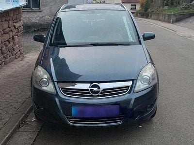 Second-hand Opel Zafira 115 CP (84 kW) 2009 Albastru Monovolum