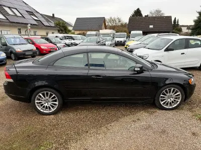 Gebraucht Volvo C70 Summum 179 PS (131 kW) 2008 Schwarz Cabrio