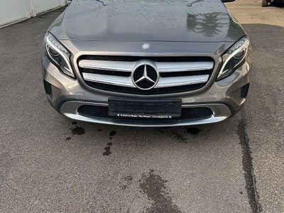 Mercedes GLA200