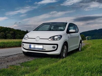 Gebraucht VW up! high up! 68 PS (50 kW) 2015 Weiß Kleinwagen
