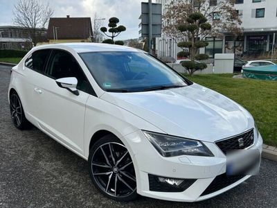 gebraucht Seat Leon SC 2.0 TDI FR **LED/LEDER/8-FACH/KLIMA**