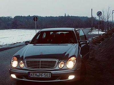 Gebraucht Mercedes E220 Elegance 150 PS (110 kW) 2005 Kombi