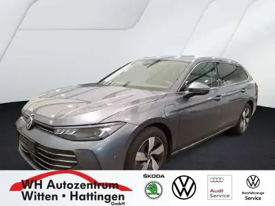 Usata VW Passat Business 204 CV (150 kW) 2025 Grigio Station wagon