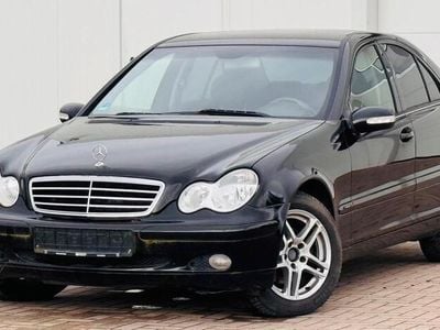 Mercedes C200