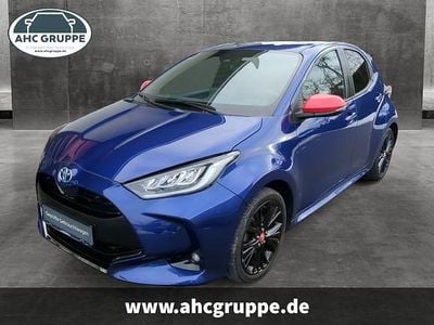 Nachtblau mica metallic Gebraucht 2021 Toyota Yaris Hybrid Basis | 19.990 € (Guter Preis)